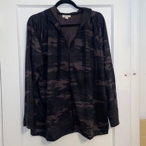 Camouflage zip up hoodie